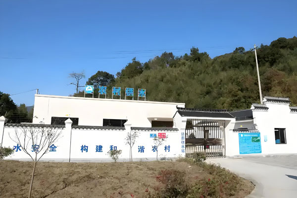 小型水廠一體化凈水設(shè)備低成本高效率 村鎮(zhèn)供水的理想選擇